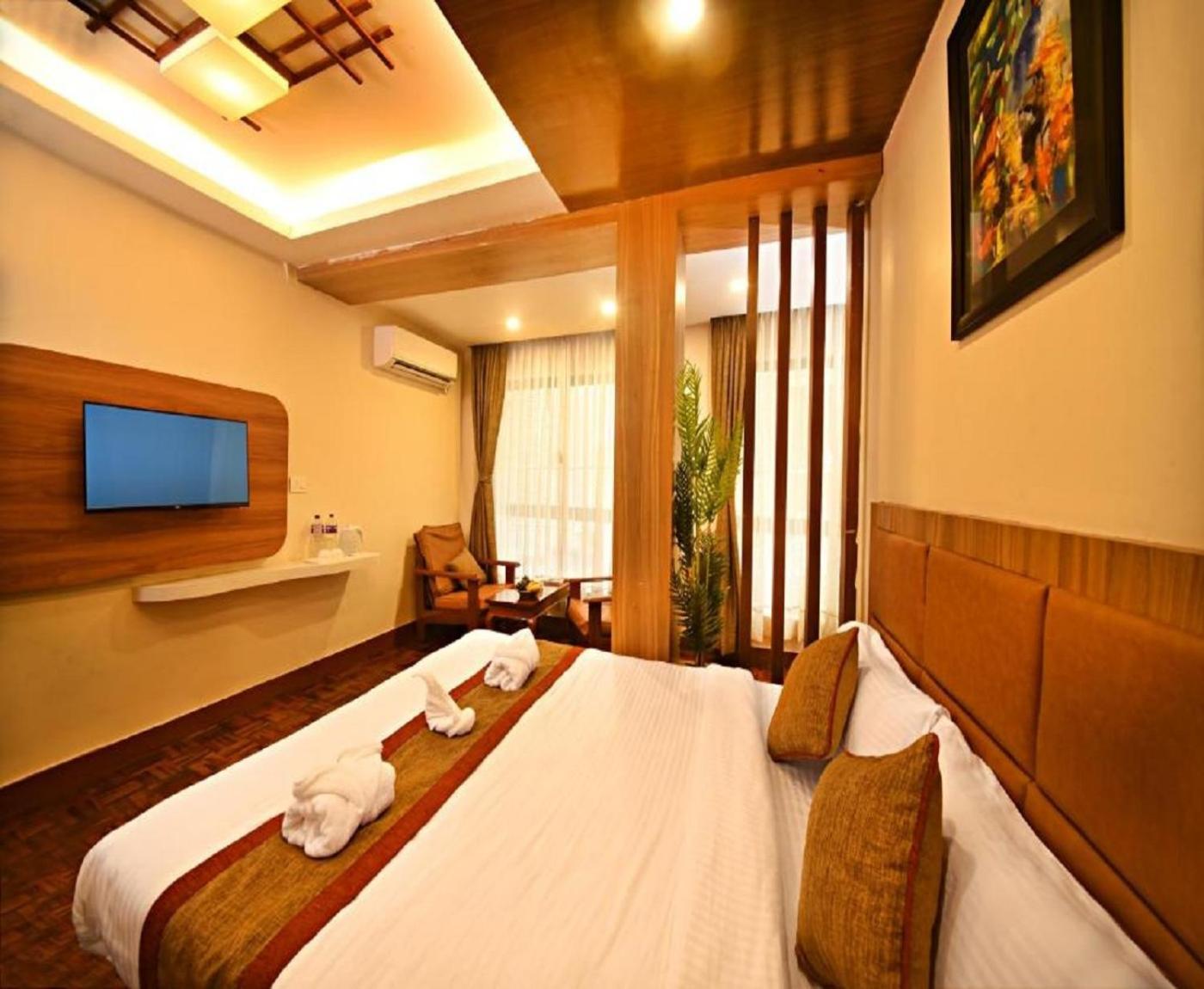Hotel Aela Grand Near Delhi Airport By La Casa Yeni Delhi Dış mekan fotoğraf