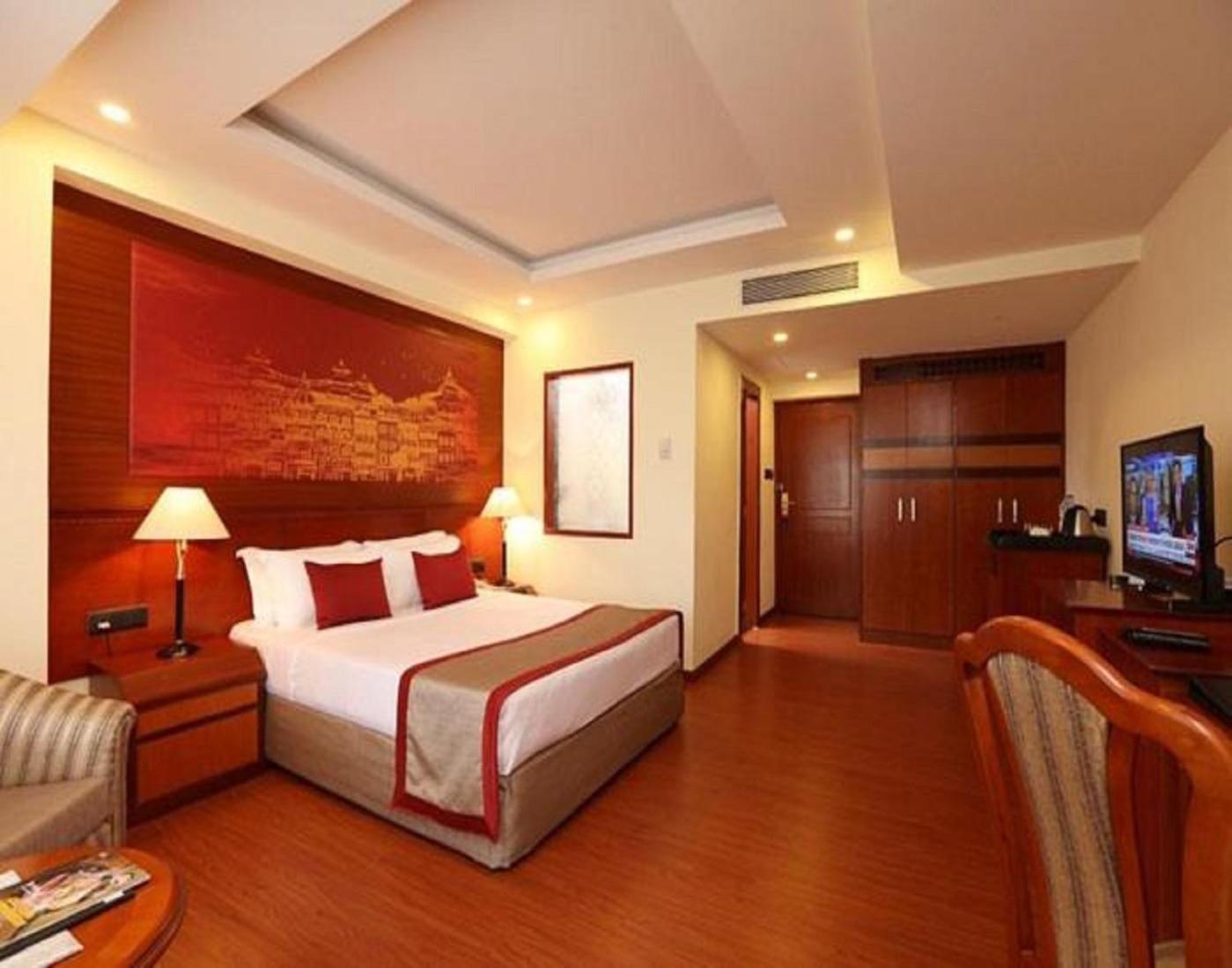 Hotel Aela Grand Near Delhi Airport By La Casa Yeni Delhi Dış mekan fotoğraf